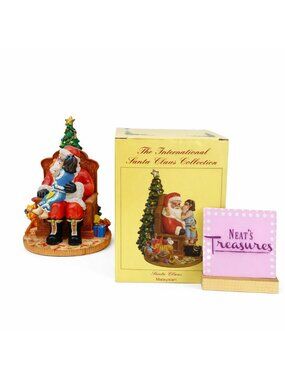 The International Santa Claus Collection 2005 Handcrafted Malaysia 4.5" Figurine